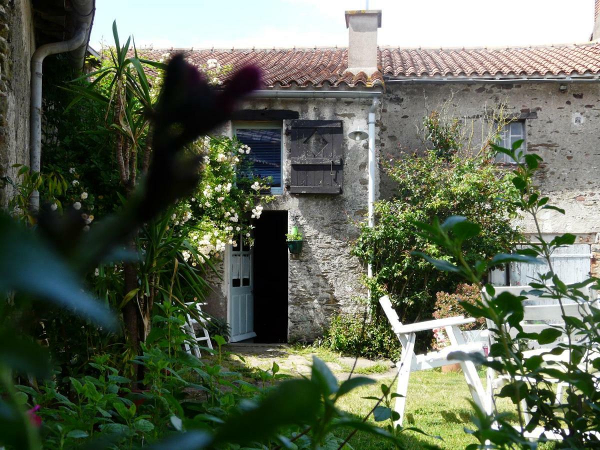 Topaze Sejour Chez Le Vigneron Monnieres  Kültér fotó